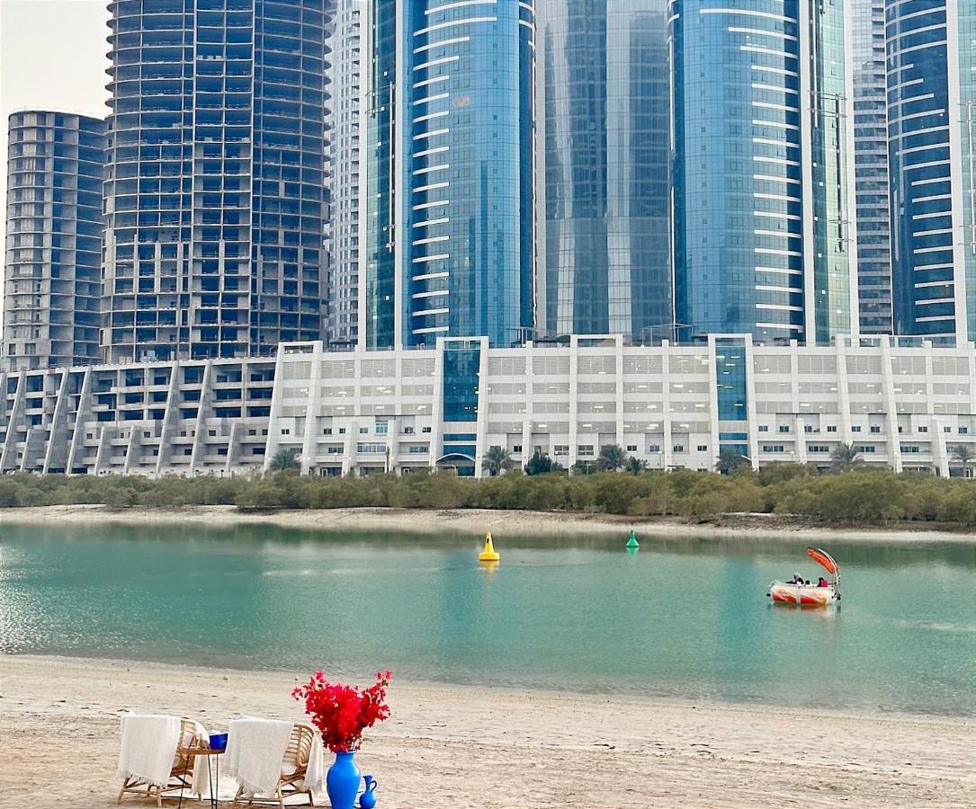 Abu Dhabi Cozy Mangrove View, Seaview 1 Bedroom 1 Partition Apartment Not Hotel Zewnętrze zdjęcie